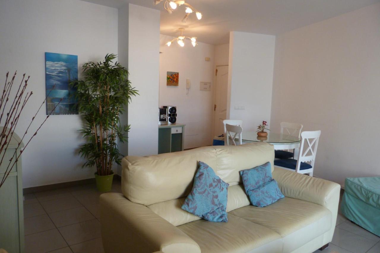 Rubarsal, Nerja Bluewater Villas Екстериор снимка